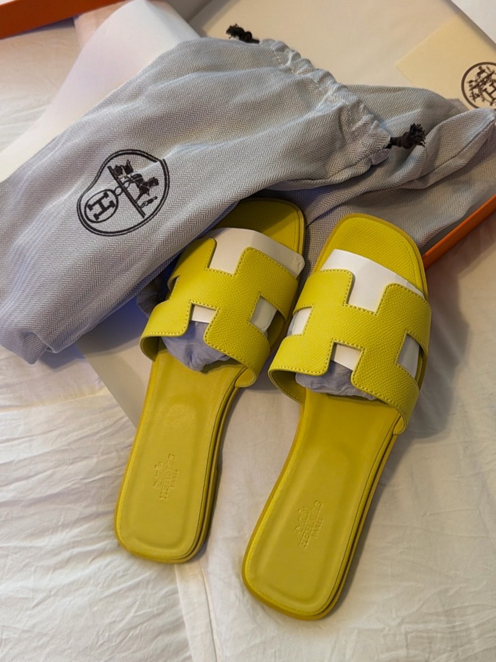 Women’s Oran Slide Sandals in Yellow and White